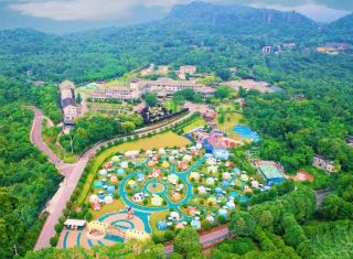 Luo Mountain Dreamland Happy Cottage, Unlock a Magical Summer Night