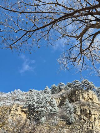The Splendid Scenery and Hidden Wonders of Mount Hengshan, Northern Peak