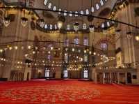 황금기의 건축미학—쉴레이마니에 모스크 탐방