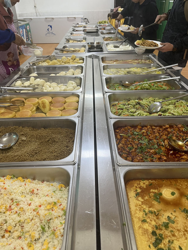 昆明虛寧寺｜聽說是昆明最好吃的齋飯！