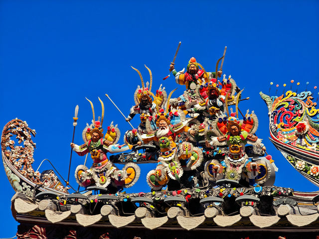 古建屋頂七彩雕 古建屋頂七彩雕