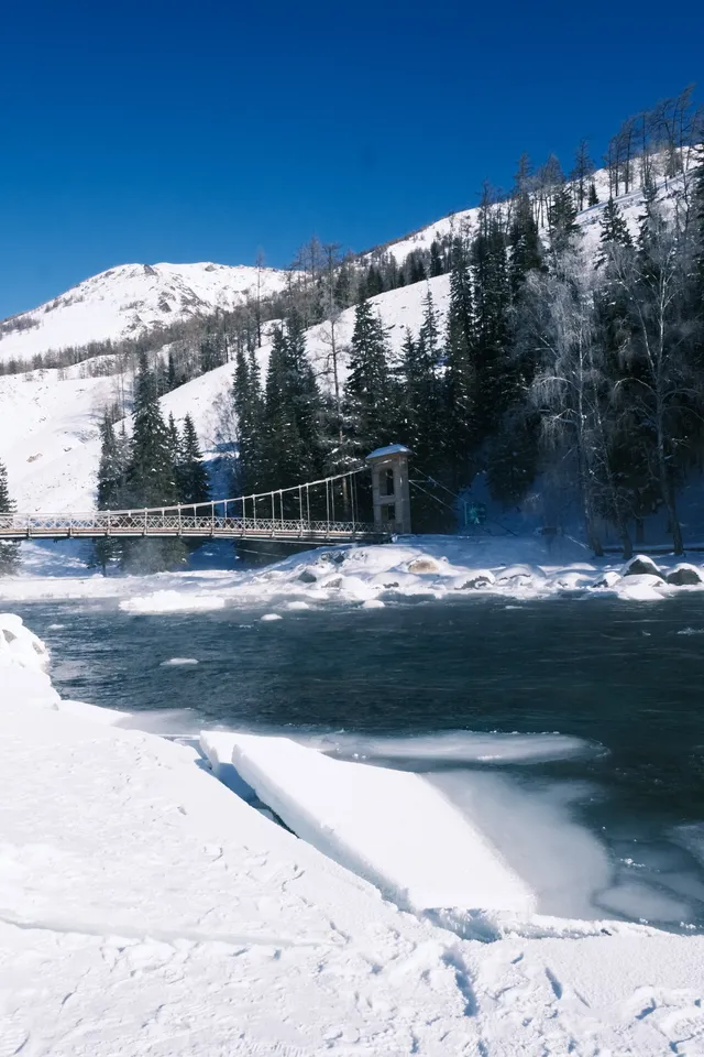 喀納斯冬日夢境|12月闖入冰封童話秘境 喀納斯冬日夢境|12月闖入冰封童話秘境