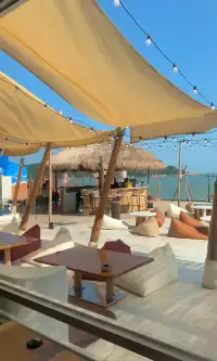 去班味就看海吧!治癒的果凍海和漂亮飯更搭!