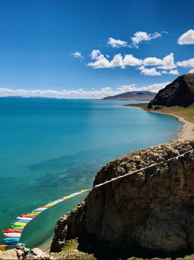 Selincuo, the Lake of Ten Thousand Moods
