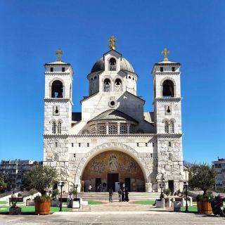 Tranquil Moments in the Ancient Lakeside Town – A Visit to Skoda