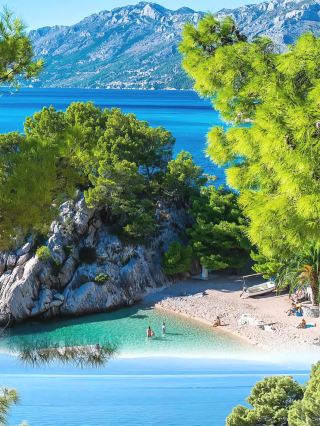 Brela beach, Croatia｜Europe’s No. 1 beach certified by Forbes