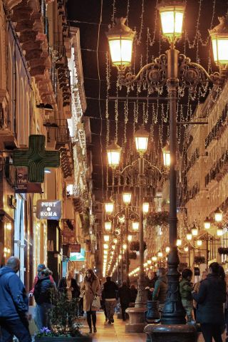 Complete travel guide to Zaragoza, Spain
