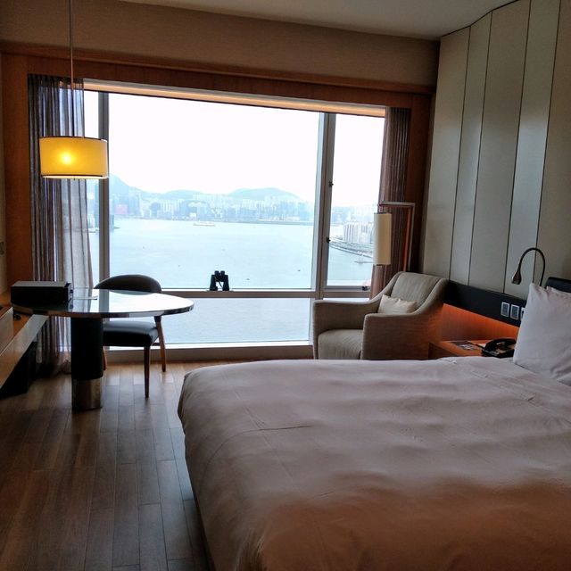 萬麗~海景無得彈
