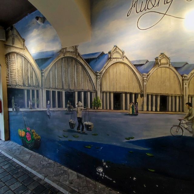 Ice Cream Shop in Hanoi