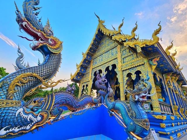 วัดร่องเสือเต้น Blue Temple 🙏🏻