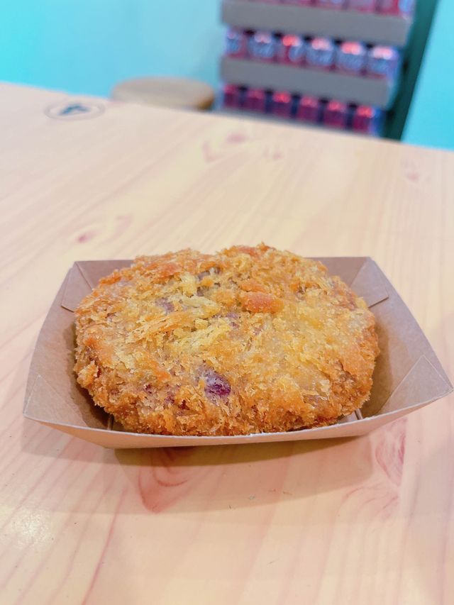 呢間「小熊貓」食物種類都幾多,而且出餐又快,抵讚~價錢又親民,無論堂食外賣都係一個唔錯既選擇~ 呢間「小熊貓」食物種類都幾多,而且出餐又快,抵讚~價錢又親民,無論堂食外賣都係一個唔錯既選擇~