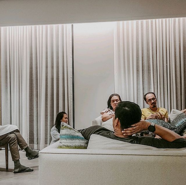 looking for a spontaneous staycation?