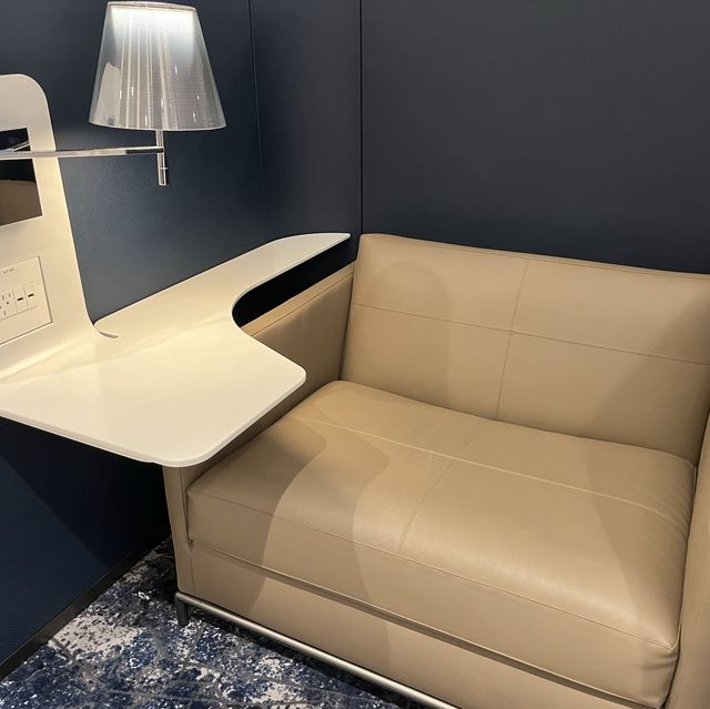 ワシントンダラス空港のunited polaris rounge