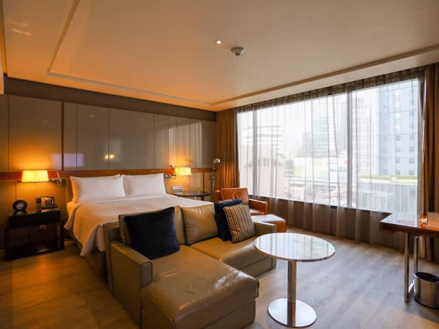 Hilton Sukhumvit Bangkok Hotel ที่พักสวยกลางกรุง
