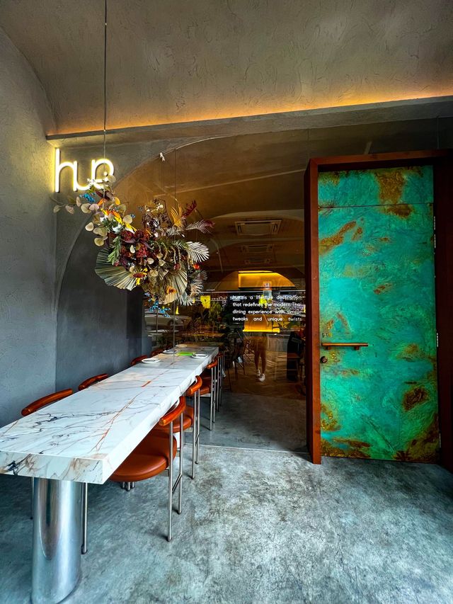 HUE Restaurant - Thai Cuisine with a Twist