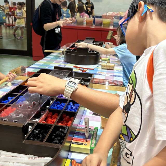 台灣宜蘭。親子玩樂。蠟筆城堡