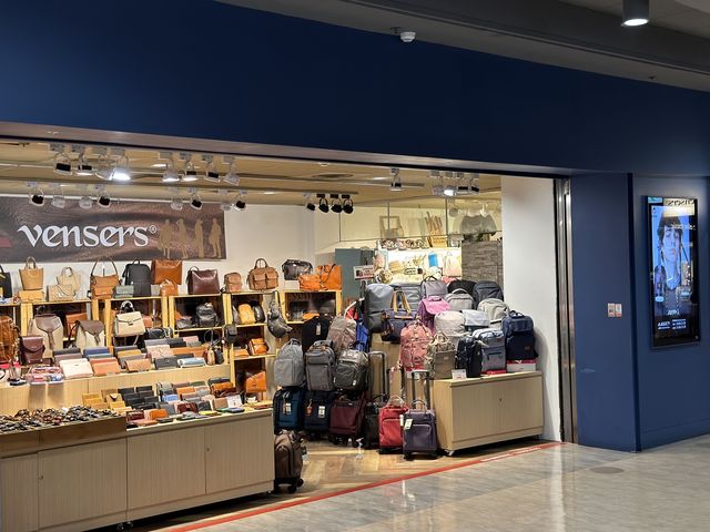 📚 中山地下書街：誠品書店打造的閱讀天堂！🎶📖🎁