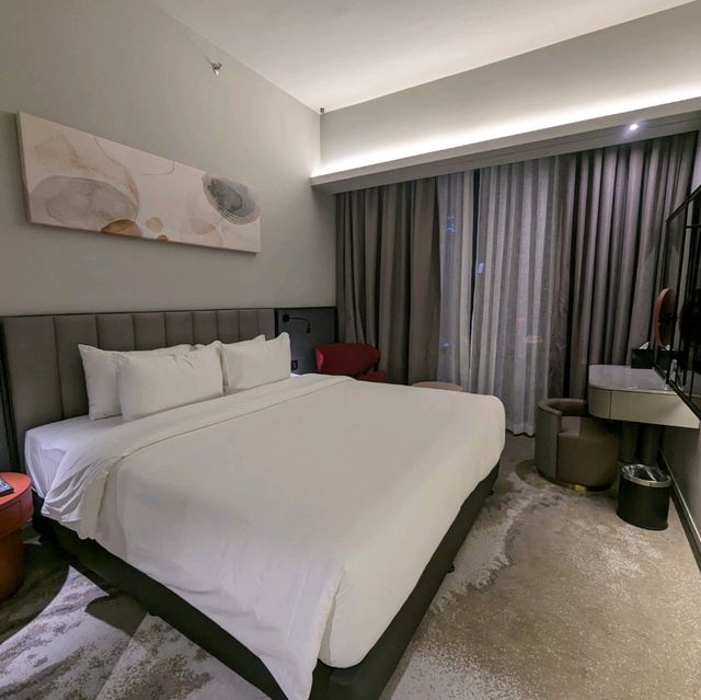 Strategic Location Hotel - Sleeping Lion Suites