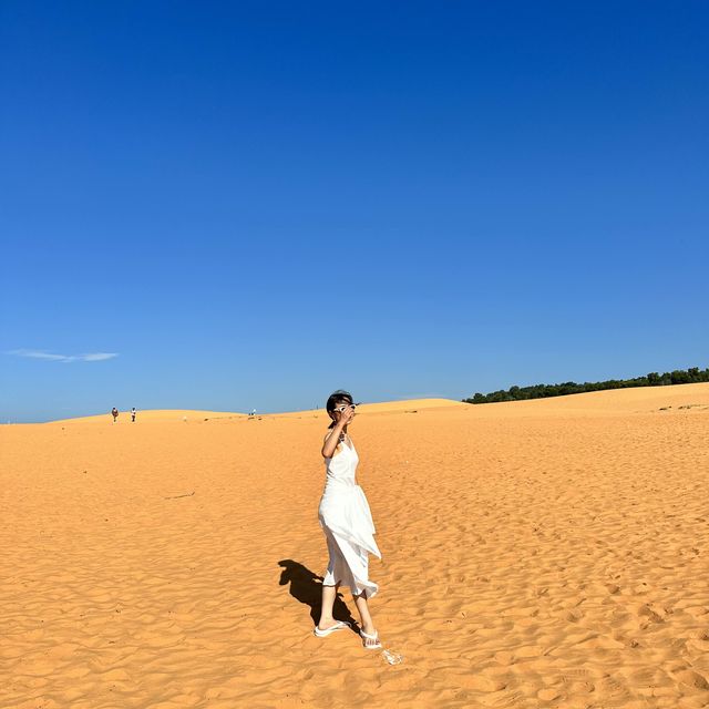 베트남의 붉은 사막 무이네 레드 샌듄🐪🌵 베트남의 붉은 사막 무이네 레드 샌듄🐪🌵