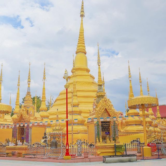 วัดพระบรมธาตุตาก