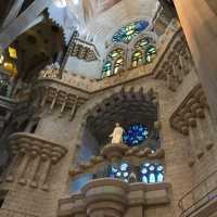 สุดยอดมหาวิหาร la sagrada familia แห่ง สเปน