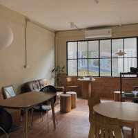STOCKROOM CAFE