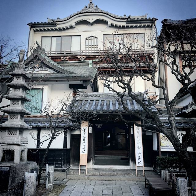Shopping Street leading to Zenko-ji Temple