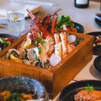 Sunday Brunch ที่ริมหาด Pine Beach Bar