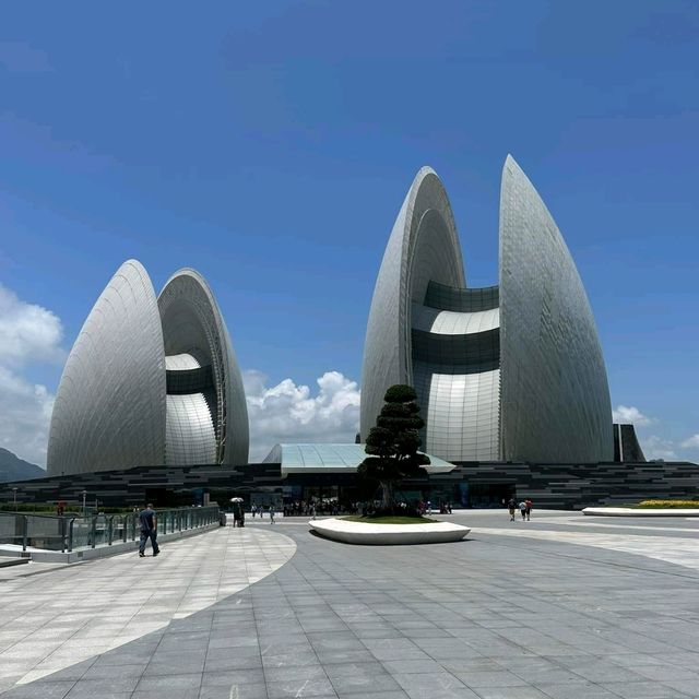 前瞻前衛既建築～珠海大劇院