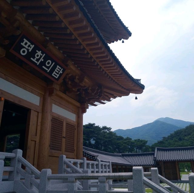사명대사공원을 보아라 ...조선에 의병스님에 대명사 사명대사