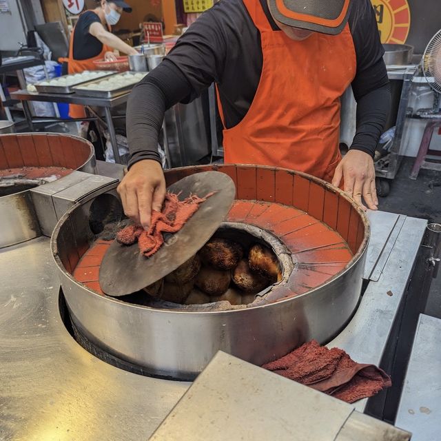 Popular Market selling Taiwanese Streetfood 