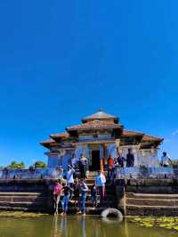  A beautiful Jain Temple in a Lake 😍