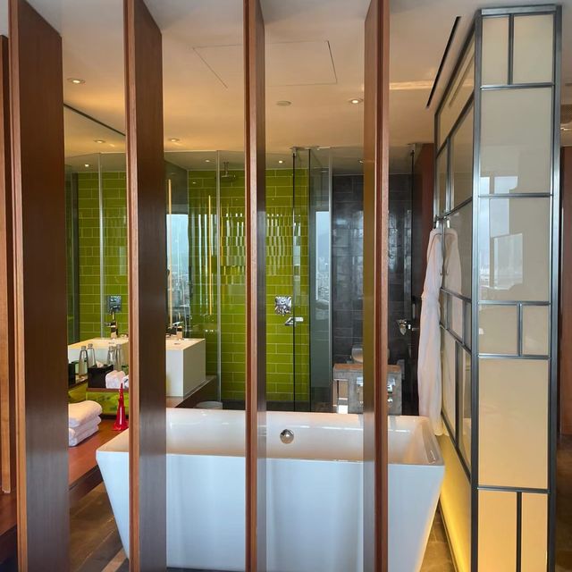 🏨🌟 台北W飯店🏨時尚前衛奢華體驗💃🌇🛌🥂🌸