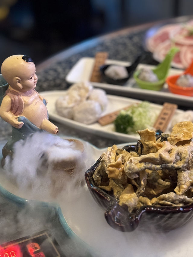 銅鑼灣高層無敵靚景去滾 鬼馬裝潢食材高質足料