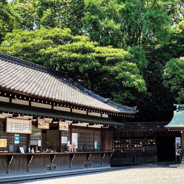 ศาลเจ้าอัตสึตะ 熱田神宮⛩️
