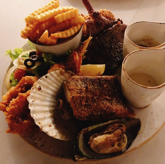 沙巴馬來西亞🇲🇾白天晚上都美麗📍 Stylo Rooftop Bar & Terrace