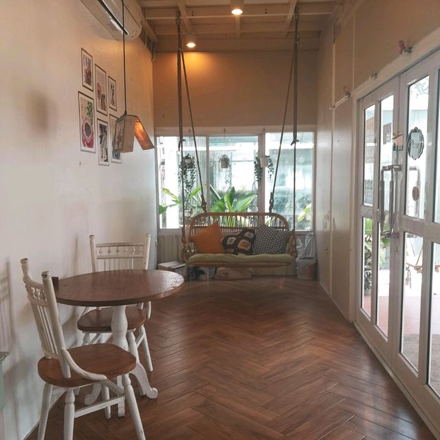 กาลครั้งหนึ่งคาเฟ่ Once Upon Time Cafe
