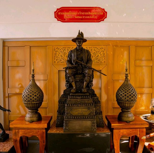 อู่ต่อเรือพระเจ้าตาก ไหว้พระเจ้าตากสิน