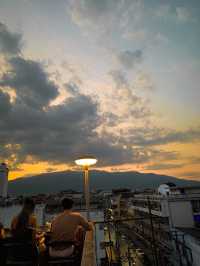 ย้อนเวลาไปrooftop bar ที่เชียงใหม่
