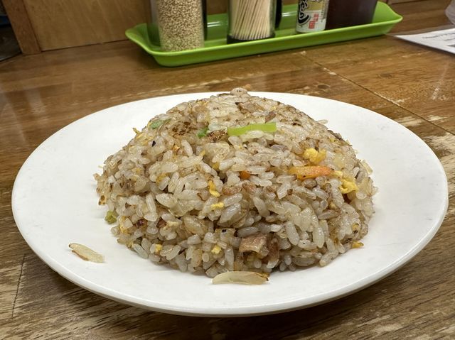 福岡・箱崎。福岡でみそラーメン・ちゃんぽんが人気の『一楽ラーメン 箱崎店』