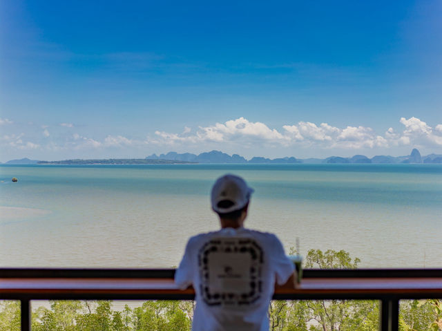 คาเฟ่ชิล วิวทะเลสวย “อ่าวลึก โอเชี่ยนวิว” กระบี่