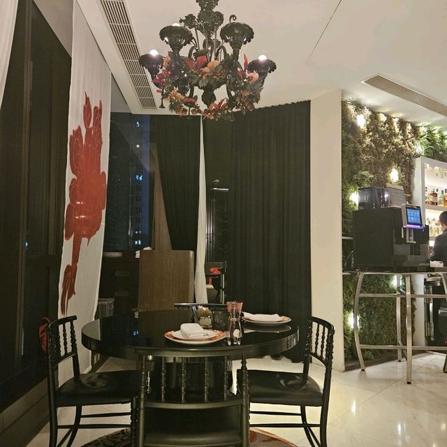 精品酒店內的特色餐廳