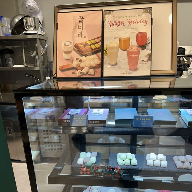 アメリカーノが1+1で290円の激安カフェ☕️