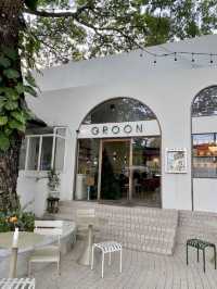 Rustic and authentic scenic bakery cafe 🪴