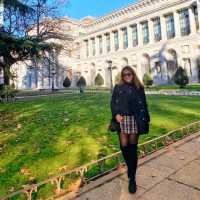 🇪🇸Outdoors at Prado Museum 🇪🇸