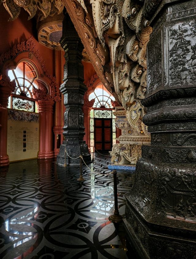 Inside a 3-Headed Elephant Atop the Museum