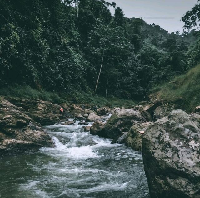 เขื่อนขุนด่านปราการชล เขาช่องลม