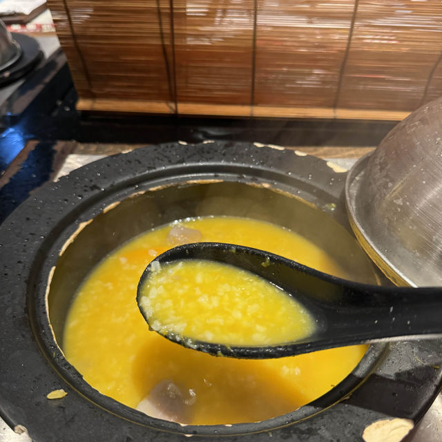 蒸海鮮🦞🩷粥底火鍋🍲美味佳餚