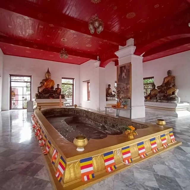 ปราสาทนครหลวง โบราณสถาน - อยุธยา