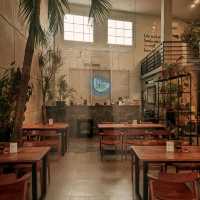 YOU COFFEE & RESTO | THE PLACE IS SUPER COOL